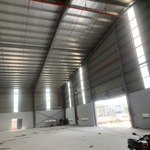 bán kho xưởng mới xây tdt: 10.000m2, xd: 7.100m2, bình điện 1.000kva, kcn xuyên á, long an