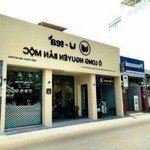 ngộp bank bán nhà mặt tiền đề thám - cô giang, quận 1 - dt 9x22m - cấp 4 - hđt 200tr/th - giá 70 tỷ