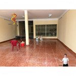 cho thuê mặt bằng hxt xô viết nghệ tĩnh, p. 25, 6x20m, riêng biệt, 20tr