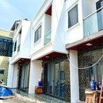 bán nhà đường số 8 phú thuận. q7 . phú mỹ hưng dt : 5,5x8,3 1 lau giá 2,45 ty . 80m2 . hẻm 3,5m