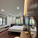 bán gấp nhà giá chính chủ 29.3 tỷ.mặt phố xuân diệu tây hồ 40/52m2, mt 5.4m ở sang, kinh doanh đỉnh