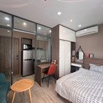 căn hộ mini luxury tông màu gỗ 1 phòng ngủ 1 phòng khách mới full nội thất ngay trung tâm phú nhuận