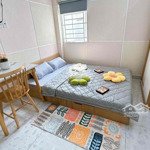  Cho thuê phòng cửa sổ thoáng full nội thất siêu đẹp ở Phú Nhuận 