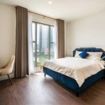 cần cho thuê căn hộ saigon royal 2pn - 2wc view sông sài gòn giá tốt. lh: 0909024895