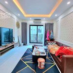 Bán nhà phố Kim Giang,Thanh Trì,Ngõ ba gác tránh,Dt:40m2*6T thang máy