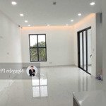 cần cho thuê gấp căn hộ diamond 3pn view đại lộ, nội thất giường tủ, máy lạnh, bếp, nhận nhà ngay