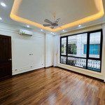 bán nhà phố thuỵ khuê, tây hồ, 110m2, lô góc, vỉa hè, 2 ô tô tránh, kd, văn phòng, chỉ 24 tỷ.