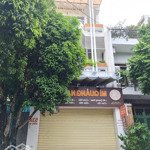 nhà mặt tiền đường đống đa, nha trang. dt 100m2, ngang 5m. ngay khu phố hàn, thuận lợi kinh doanh