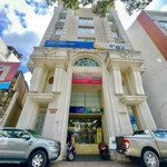 siêu phẩm hotel bán mặt tiền lý tự trọng, quận 1. dt:8x26m2 kc:1hầm+10lầu dt:500triệu/th 130tỷ