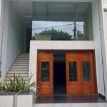 Cho thuê nhà 4 tầng đường Phùng Hưng , Thanh Khê ,Đà Nẵng , vị trí cách biển 150m , giá cho thuê 20 triệu .