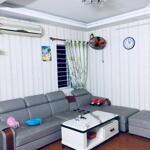 Cần bán chung cư Phú Thạnh quận Tân Phú, 90m2, 3 phòng ngủ tặng nội thất cao cấp.