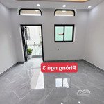 nhà 2 tầng full nội thất xịn ngay coopmart phú lâm bán chỉ 5.4 tỷ thương lượng