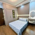 bán nhà riêng nguyễn khang, cầu giấy, 52m2, 5 tầng, nhà mới đẹp ở luôn, đường 3m thông, gần phố