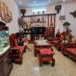 bán nhà tặng full nội thất 40m2, 4 tầng, 7,4 tỷ, phố yết kiêu hà đông, giao thông thuận tiện