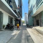 chủ ngộp quá cần bán gấp nhà biển hòn chồng/ đoàn trần nghiệp/ vĩnh phước/ nha trang