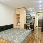 bán gấp nhà phố huế, gần vincom 90m2, 7tầng, 24tỷ, lh 0983834268