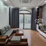 bán nhà nguyễn văn cừ - long biên, thang máy - ô tô, 65m2 6tầng, giá 12 tỷ 8, có lùi, lh 0843125777