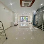 trệt lửng đinh thị thi 7x22m2 (dtsd ~190m2) vạn phúc city. có máy lạnh, vị trí đẹp. giá 45 triệu