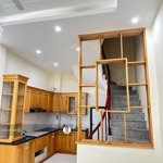 bán nhà phạm văn đồng 30m x 5 tầng giá nhỉnh 5 .