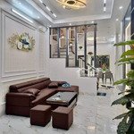 nhà đẹp ở ngay - bán nhà ngõ 79 cầu giấy 42.5m2 5t - ngõ thông tứ phía