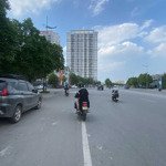 view mặt phố nguyễn văn huyên, cv nghĩa đô, oto tránh, ngõ thông kinh doanh, 30m ra phố, 75m2 19 tỷ