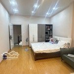 mặt phố yên phụ, view hồ tây, 60m2 - 9 tầng thang máy xịn xò