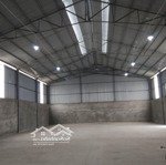 chính chủ cho thuê 300m2 kho xưởng kiêu kỵ, sẵn điện 3 pha, xe cont ra vào 45ng/m2/th 0902132489