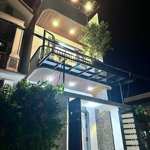 nhà ngộp bán gấp, 61.5m2, hẻm ô tô lê quang định, bình thạnh, giá 4 tỷ 590tr- sổ riêng, còn bớt lộc