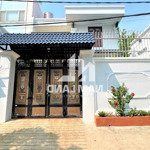 cho thuê nhà gần trung tâm quận 2, có 2 tầng, gần 200m2 - đ.trần não giá 20 triệu