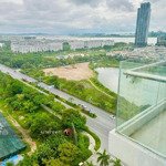 do chuyển định cư không sử dụng nên cần bán căn hộ 3pn 89m2 view biển trung tâm bãi cháy, hạ long.