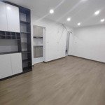 chính chủ bán căn hộ tập thể duplex thành công - ba đình, 4 ngủ, 110m2, ô tô đỗ, cực thoáng sáng