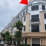 cần bán shophouse 96m2- 3 mặt tiền kinh doanh cho thuê cực đỉnh