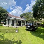 villa sân vườn nghỉ dưỡng 1500m2 đầy đủ tiện nghi, ngay chợ hiệp bình