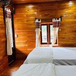 bán homestay nghỉ dưỡng đẹp, có rất nhiều phòng cho khách lựa chọn, có chỗ để đc ô tô, chỉ việc kd