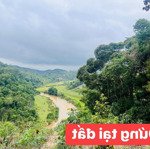 đất rộng ngay trung tâm view đẹp giáp suối