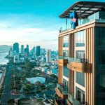 hàng hiếm bán căn penthouse 269m2 có sân vườn thoáng mát, view 360 độ cực kì xịn