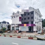 cho thuê nhà nguyên căn tổng dt 1,094m (1 trệt, 4 lầu) đường 3/4 p.4 | t81203h (thảo 0984262722)