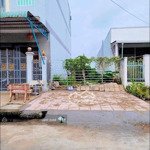 bán đất chính chủ nằm mt đường nguyễn văn linh gần trường đại học an giang, dt 100m2, 600tr,shr