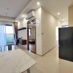 mình em bán q7 riverside 2pn 2.9 tỷ trục view đẹp. nhiều tiện ích nội khu. lh: 0706679167