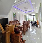 bán nhà 1t2l kdc gần vincom550, 69.5m2, tặng full nội thất chất lượng, đường 13m, chính chủ xây ở