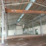 cho thuê xưởng phố nối 2000m2, pccc, cẩu trục, giá 50k/m2/thang