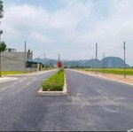 em bán lô đất đường đôi đông nam vào dự án sun hoàng nghiêu. dt 125m2, mt 5m. giá 0tr