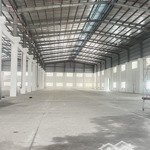 cho thuê kho xưởng 5.000 m2 giá 65 nghìn đ / m2 khu công nghiệp hiệp thành huyện bến lức long an