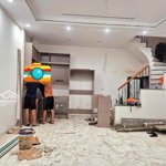 bán nhà riêng 40m2 chính chủ tại hoàng liệt, hoàng mai, lô góc 2 mặt thoáng, ô tô vào nhà. 6,8 tỷ.