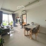 cho thuê căn hộ boulevard q7- 2pn - view ngoài - full nt - dt 70m2- giá 12.5 triệu