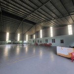 cho thuê kho xưởng 1300m2.pccc vách tường,nền sơn epoxy,duongef xe công.ngã 4 hòa lân,thuận an,bd