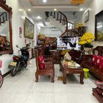 nhà vị trí đắc địa view vườn hoa, cạnh đại siêu thị aeon hà đông