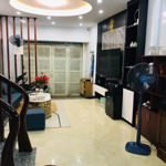 viết cho gia đình trẻ làm việc ở quận thanh xuân. bán nhà khương trung, nội thất đẹp, 40m2 5,95tỷ