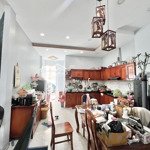 chỉ 5,2 tỷ có nhà còn mới đẹp chợ an nhơn 82m2, 2 tầng hẻm 3m