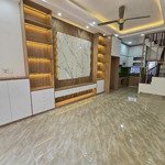 bán gấp nhà yên xá - 42m2 giá 5.12 tỷ - nhà đẹp ở luôn - chủ mua nhà thanh xuân tiện cho con đi học